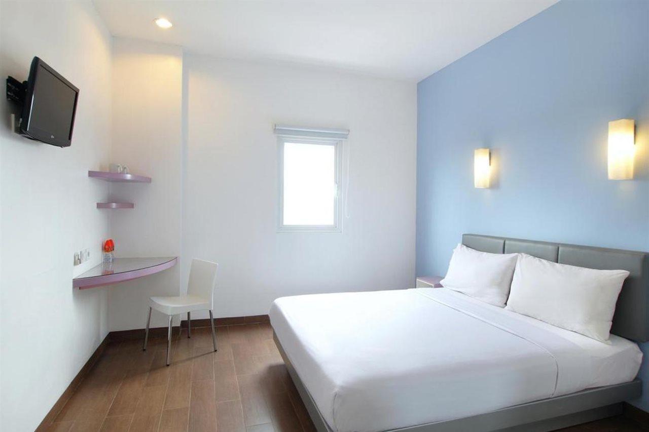 Hotel Amaris Кута Екстериор снимка